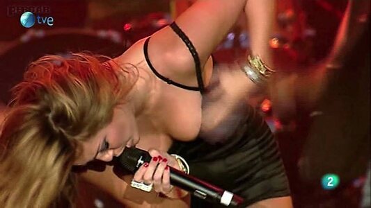 Miley Cyrus leaked photo #1068