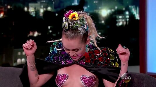 Miley Cyrus leaked photo #1072