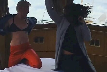 Miley Cyrus leaked photo #1107