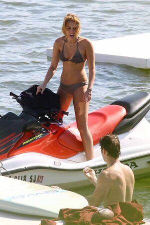 Miley Cyrus leaked photo #1123