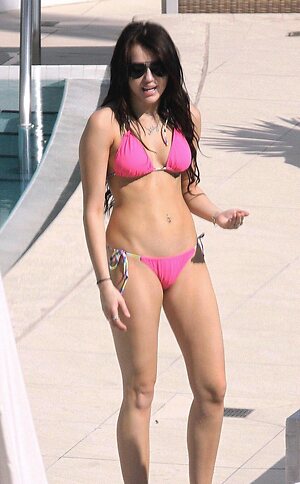 Miley Cyrus leaked photo #1153