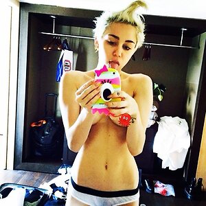 Miley Cyrus leaked photo #1297