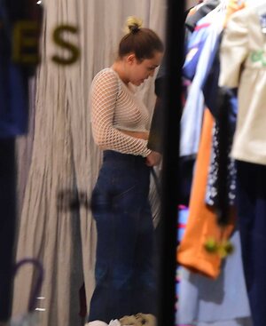 Miley Cyrus leaked photo #1375