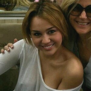 Miley Cyrus leaked photo #1419