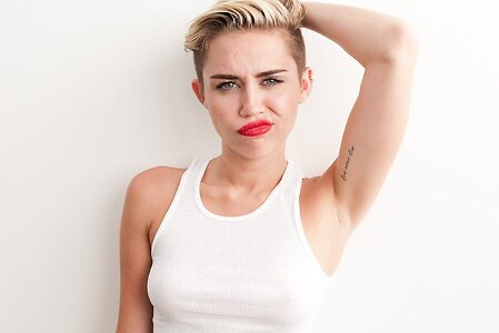 Miley Cyrus leaked photo #1426