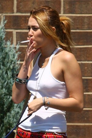 Miley Cyrus leaked photo #1601