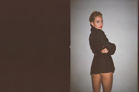 Miley Cyrus leaked photo #1617