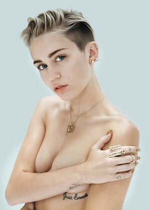 Miley Cyrus leaked photo #1720