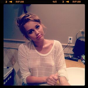 Miley Cyrus leaked photo #1728