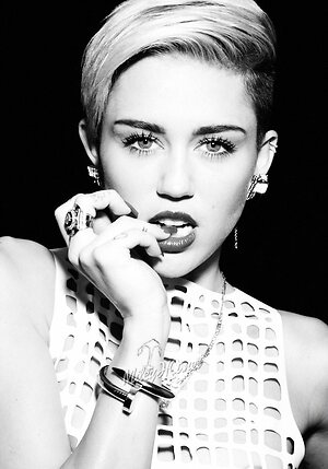 Miley Cyrus leaked photo #1749