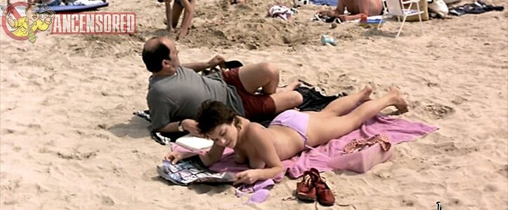 Émilie Dequenne leaked photo #31