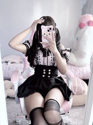 Milkiewaifu leaked photo #7