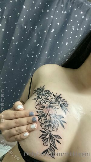 milkreeni Nude Leaked Photo #11