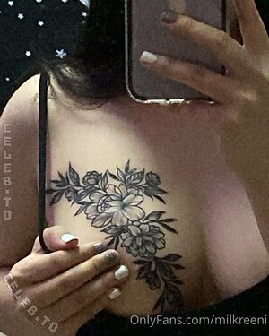 milkreeni Nude Leaked Photo #79