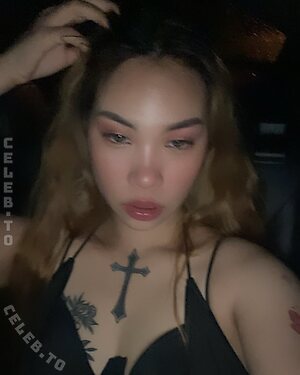 milkreeni Nude Leaked Photo #88