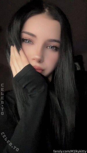 Milky Kitty Nude Leaked Photo #32