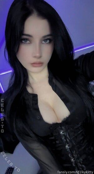 Milky Kitty Nude Leaked Photo #34