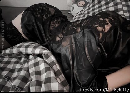 Milky Kitty Nude Leaked Photo #47