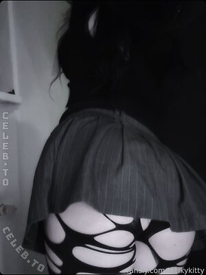 Milky Kitty Nude Leaked Photo #62