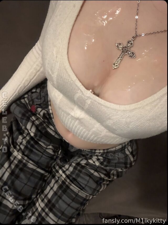 Milky Kitty leaked photos