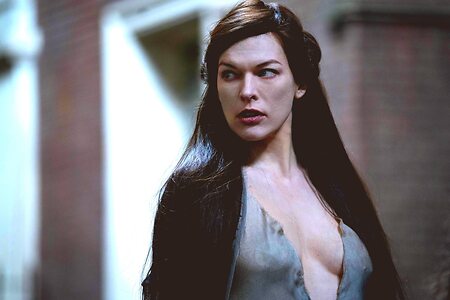Milla Jovovich leaked photo #62