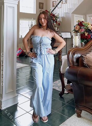 Millie Howell Nude Leaked Photo #13