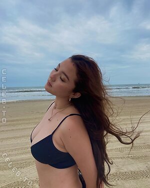 Millie Howell Nude Leaked Photo #24