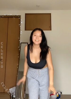 Millie Howell Nude Leaked Photo #73