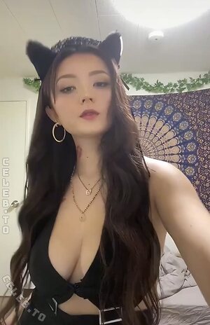 Millie Howell Nude Leaked Photo #86