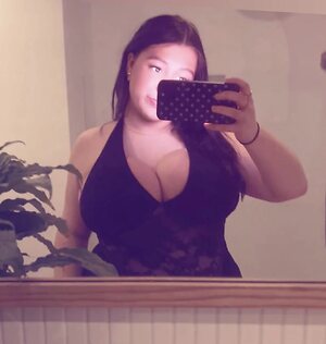 Millie L Nude Leaked Photo #36