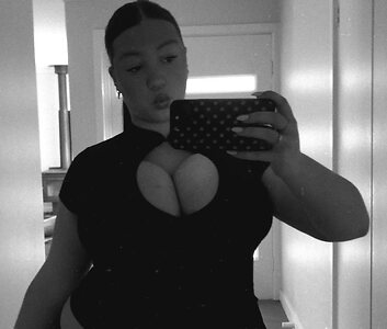 Millie L Nude Leaked Photo #38