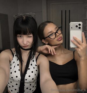 millie_li leaked photo #4
