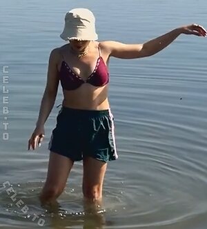 Sonja Zahn More Nude Photos
