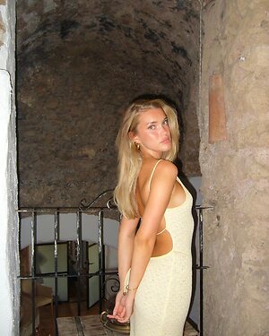 Mimi Slinger Nude Leaked Photo #12