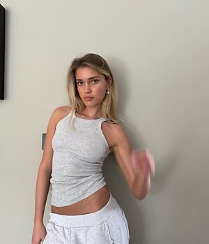 Mimi Slinger Nude Leaked Photo #70