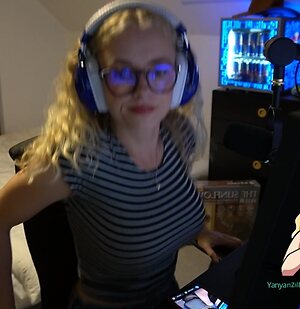 mimichaela lintrup leaked photo #31