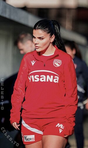 Mimoza Hamidi Nude Leaked Photo #3