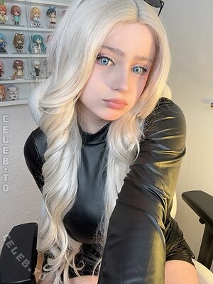 Mina min Nude Leaked Photo #2