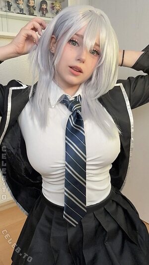 Mina min photo