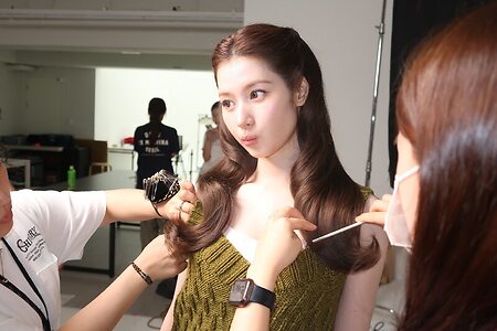 Minatozaki Sana leaked photo #28