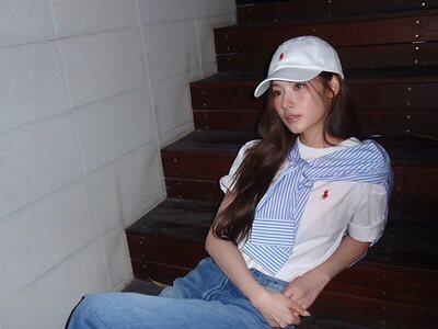 Minatozaki Sana leaked photo #40