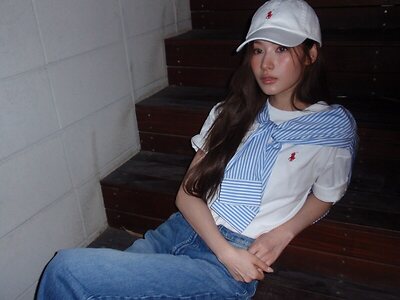 Minatozaki Sana leaked photo #41