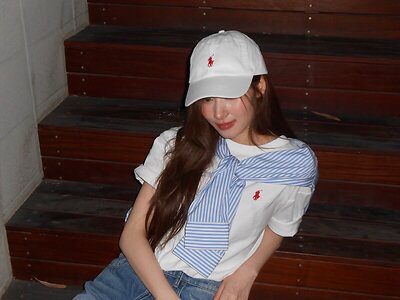 Minatozaki Sana leaked photo #43