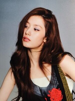 Minatozaki Sana leaked photo #73