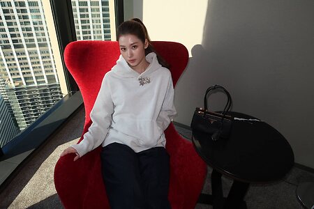 Minatozaki Sana leaked photo #90