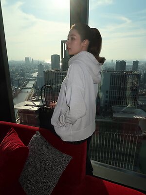 Minatozaki Sana leaked photo #98