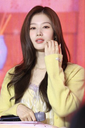 Minatozaki Sana