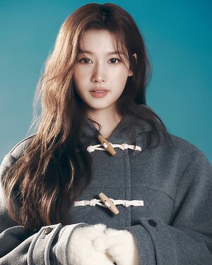 Minatozaki Sana leaked photos