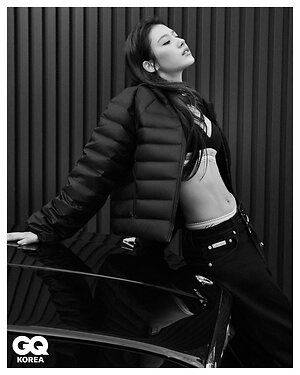 Minatozaki Sana leaked photo #142
