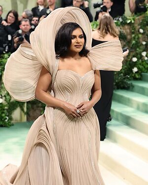 Mindy Kaling leaked photo #13